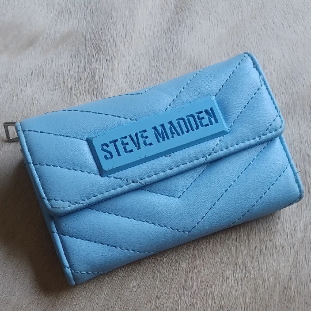 Steve Madden Wallet